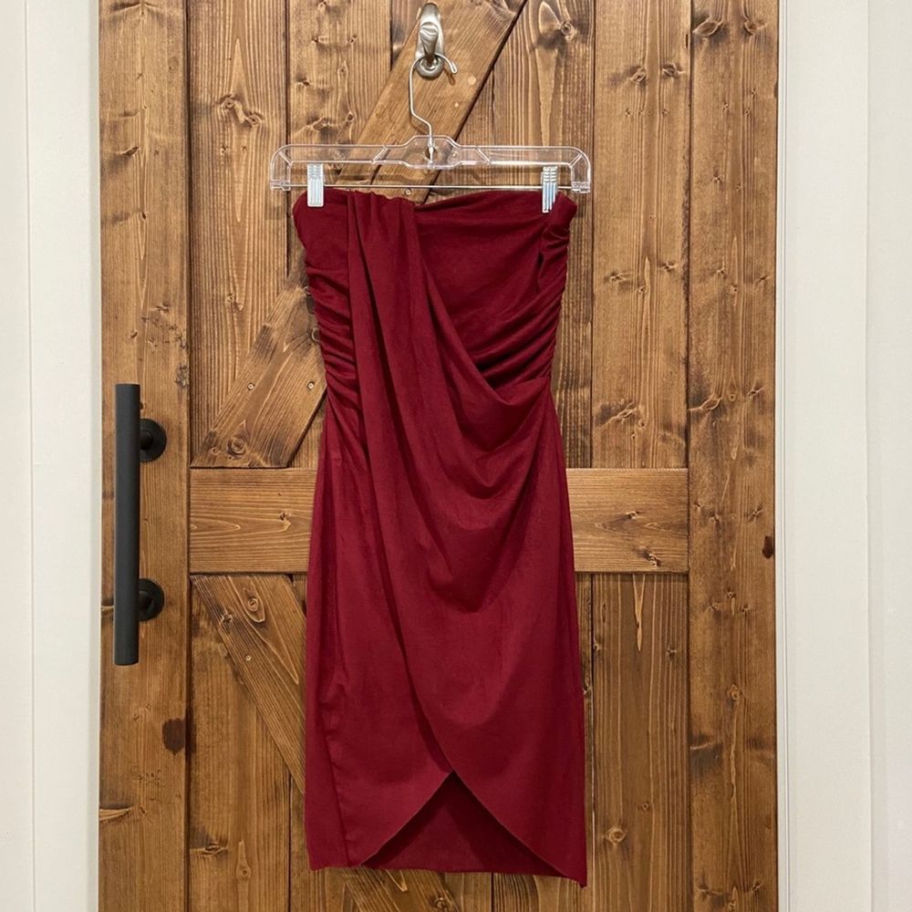 Burgundy Strapless Mini Dress Size S